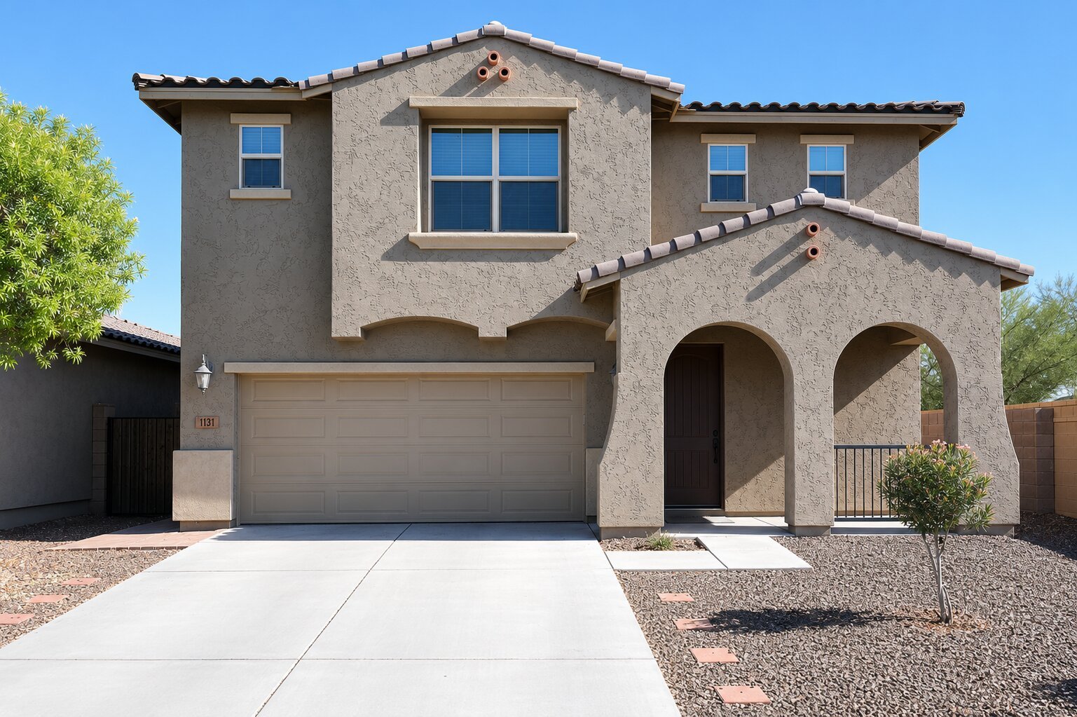 Chandler House: 1131 E Binner Dr