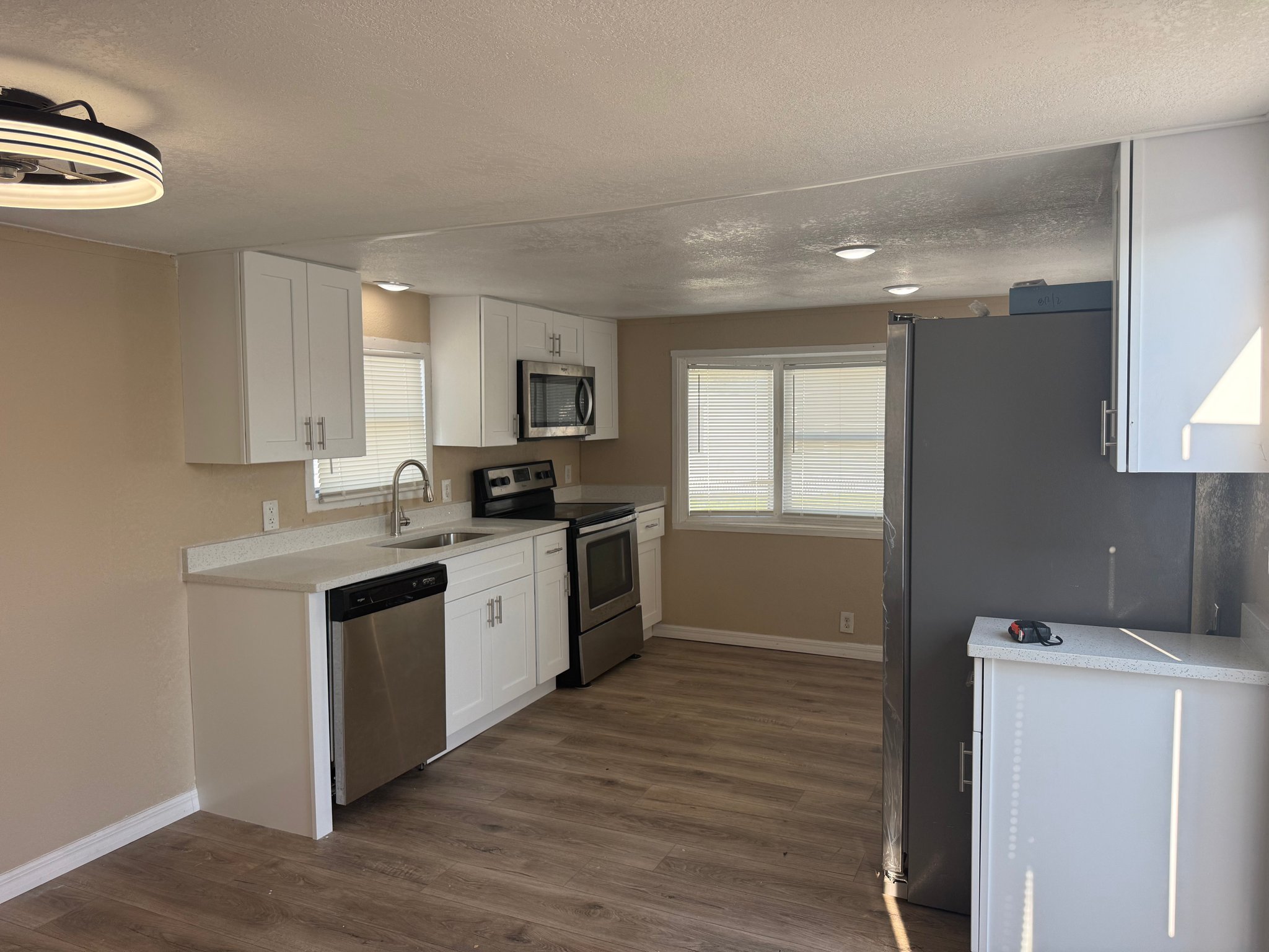 Gibsonton House: 8536 Honeywell Rd