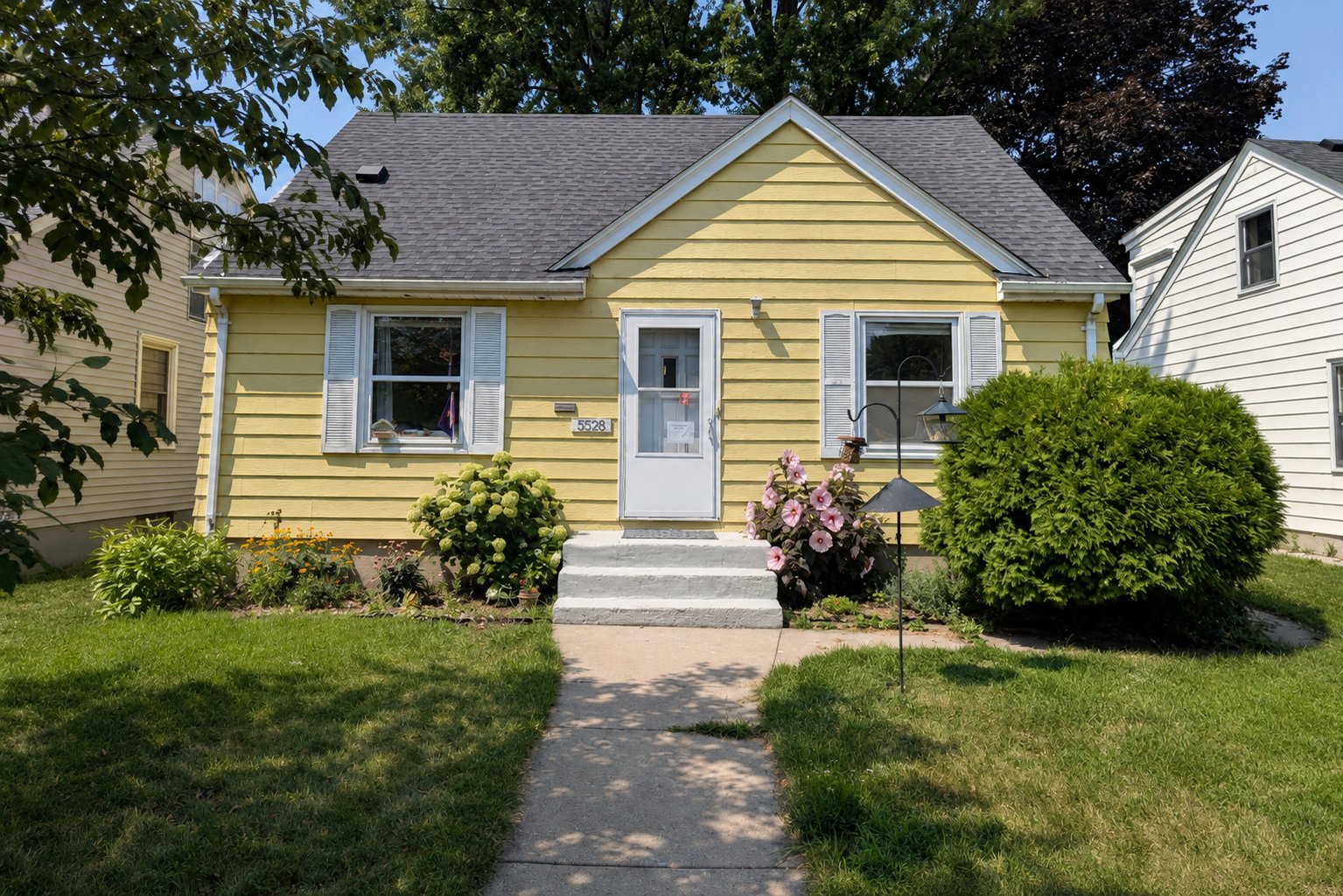 Minneapolis House: 5528 42nd Ave So