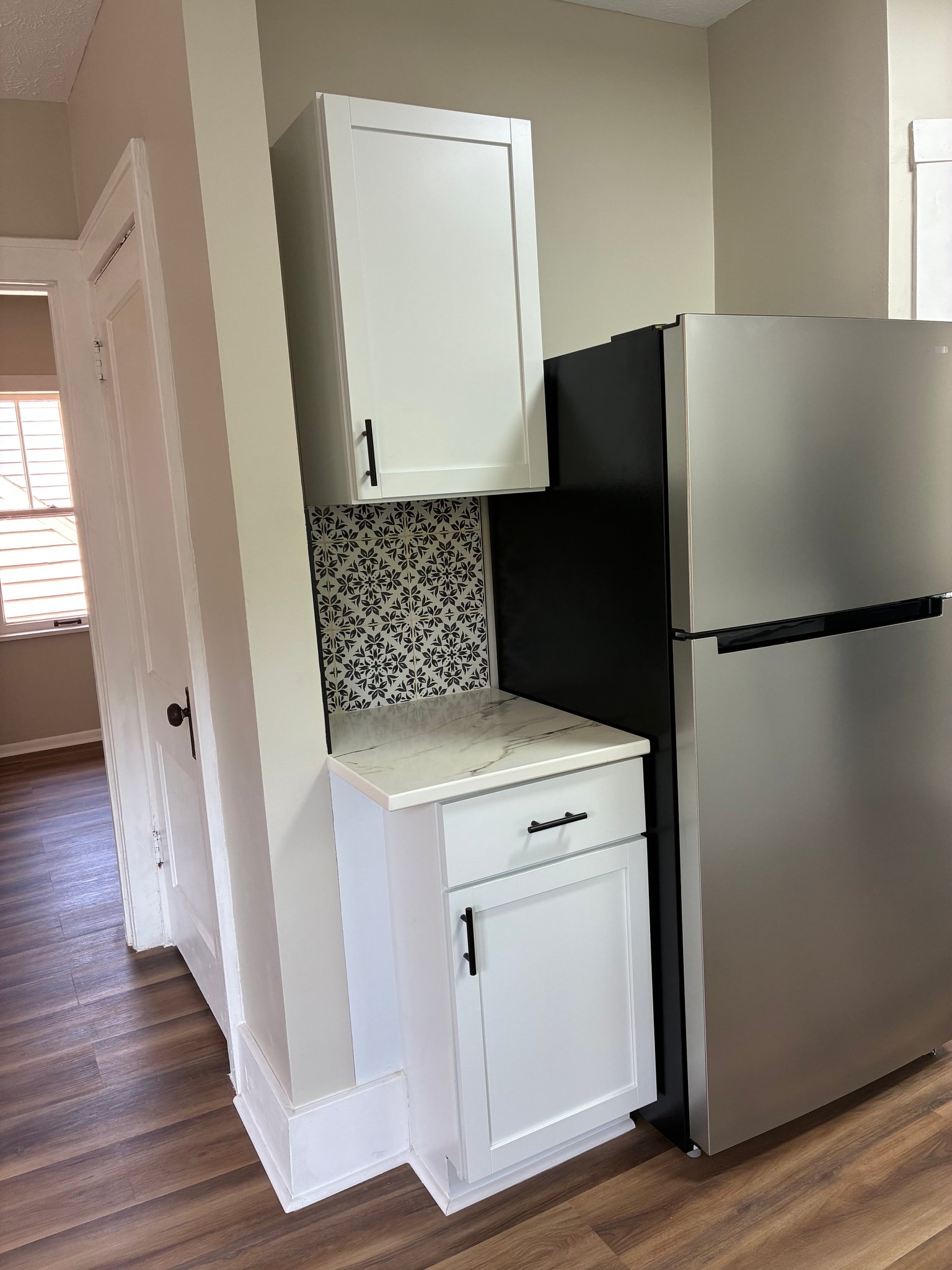 Omaha House: 3753 N 42nd St