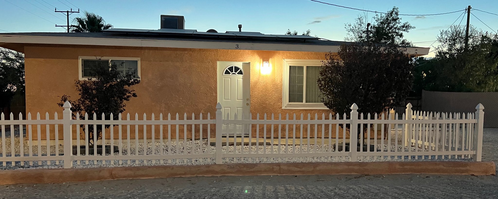 Barstow House: 27860 Waterman Road
