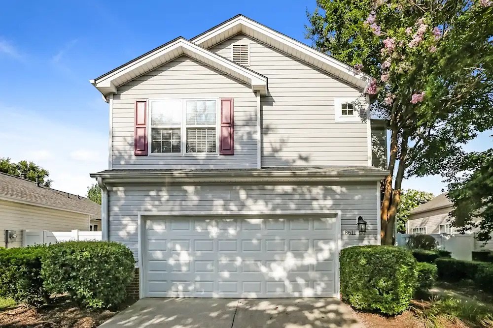 Charlotte Apartment: 8611 Meadowmont View Dr