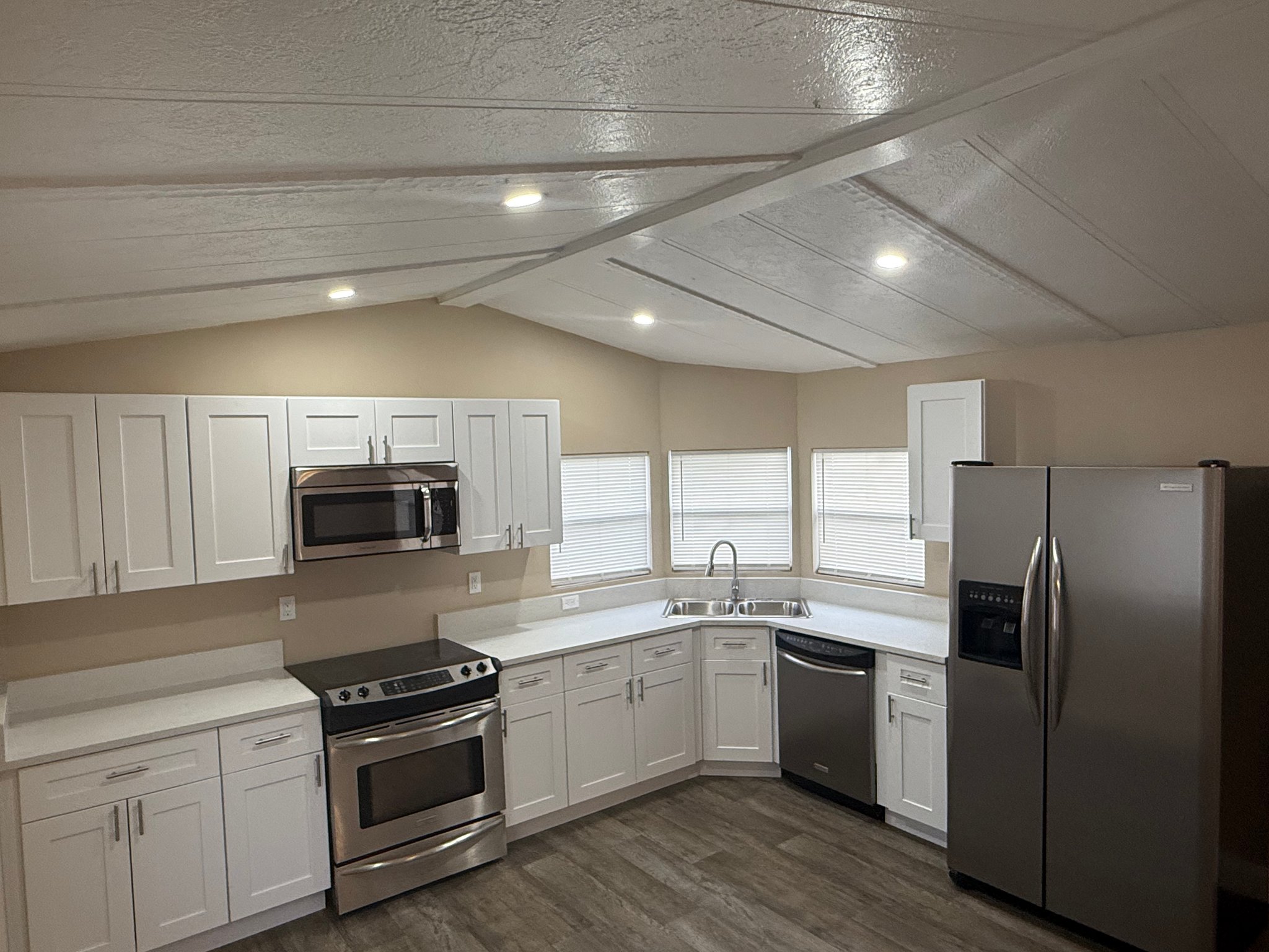 Gibsonton Other: 8536 Honeywell Rd