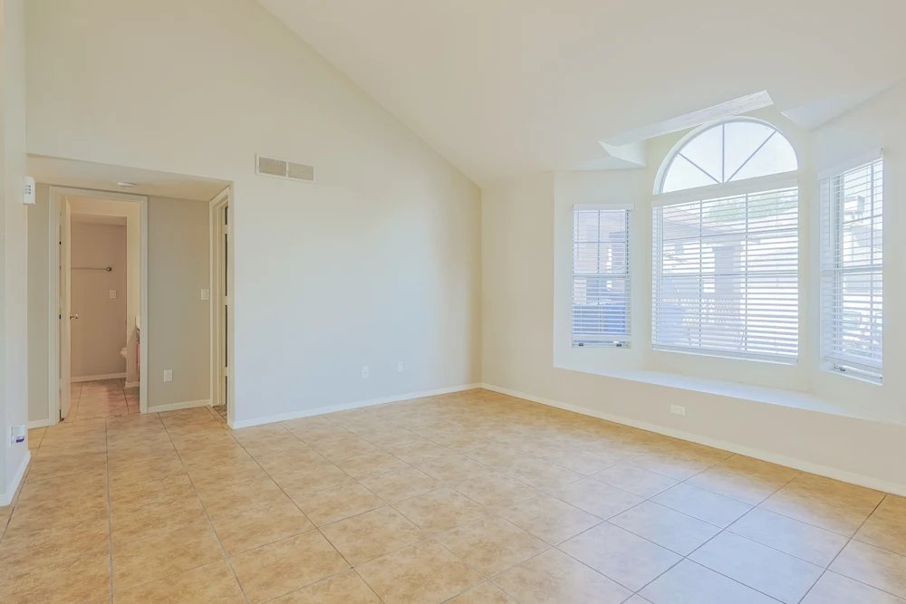 Phoenix House: 5829 S 42Nd St