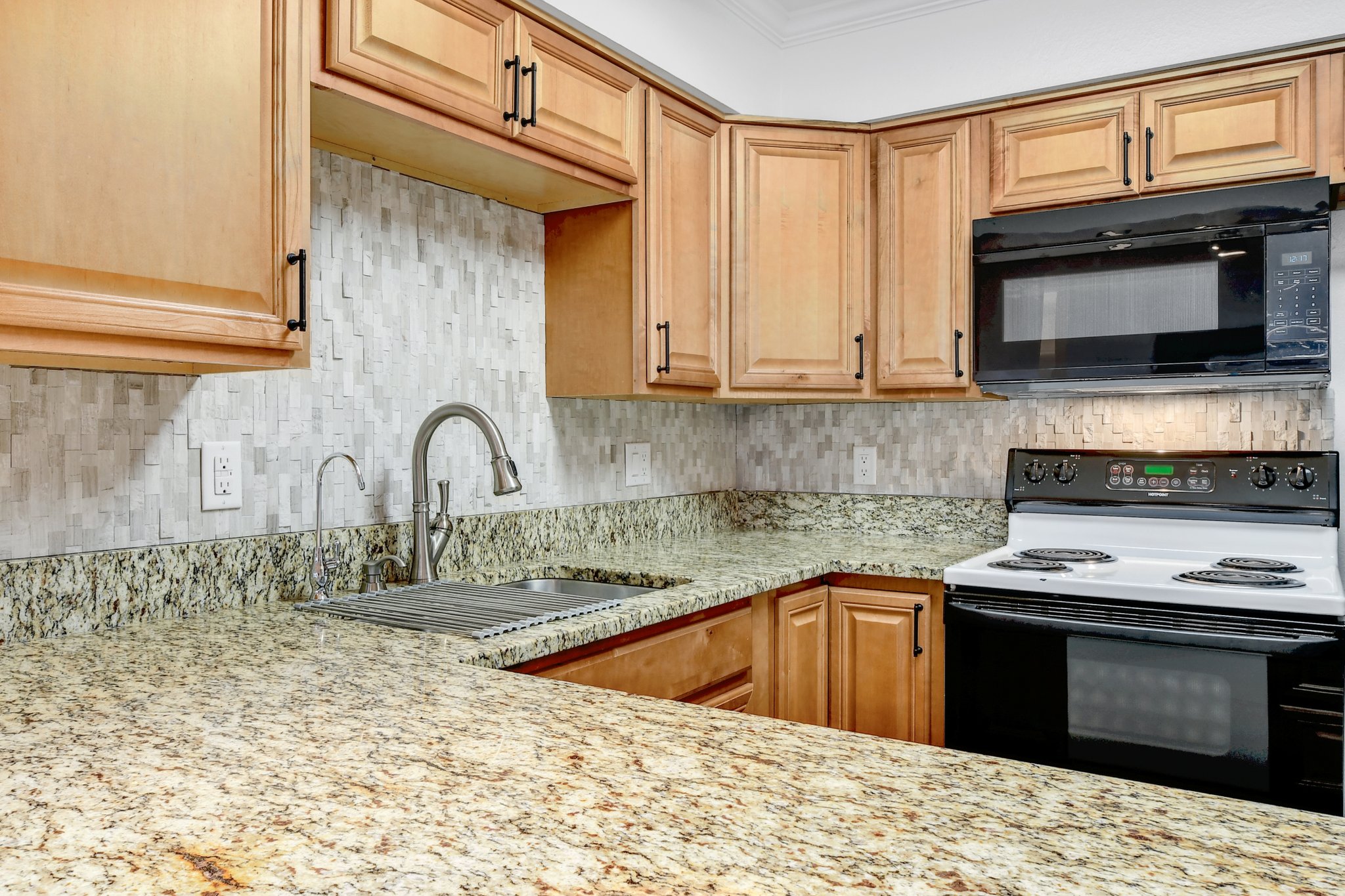 Anchorage Condo: 3100 Ward Pl