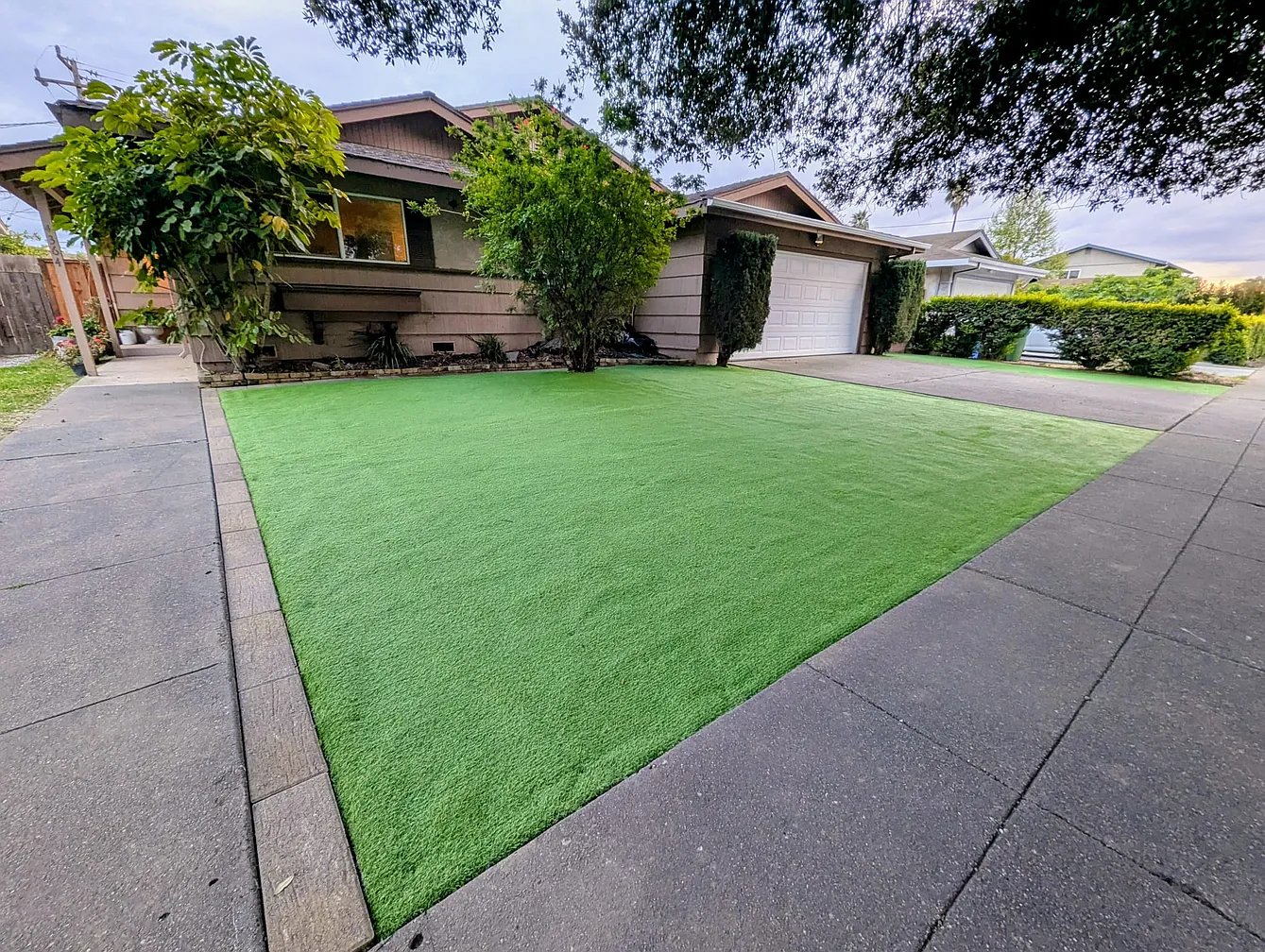 Fremont House: 4364 Mowry Ave