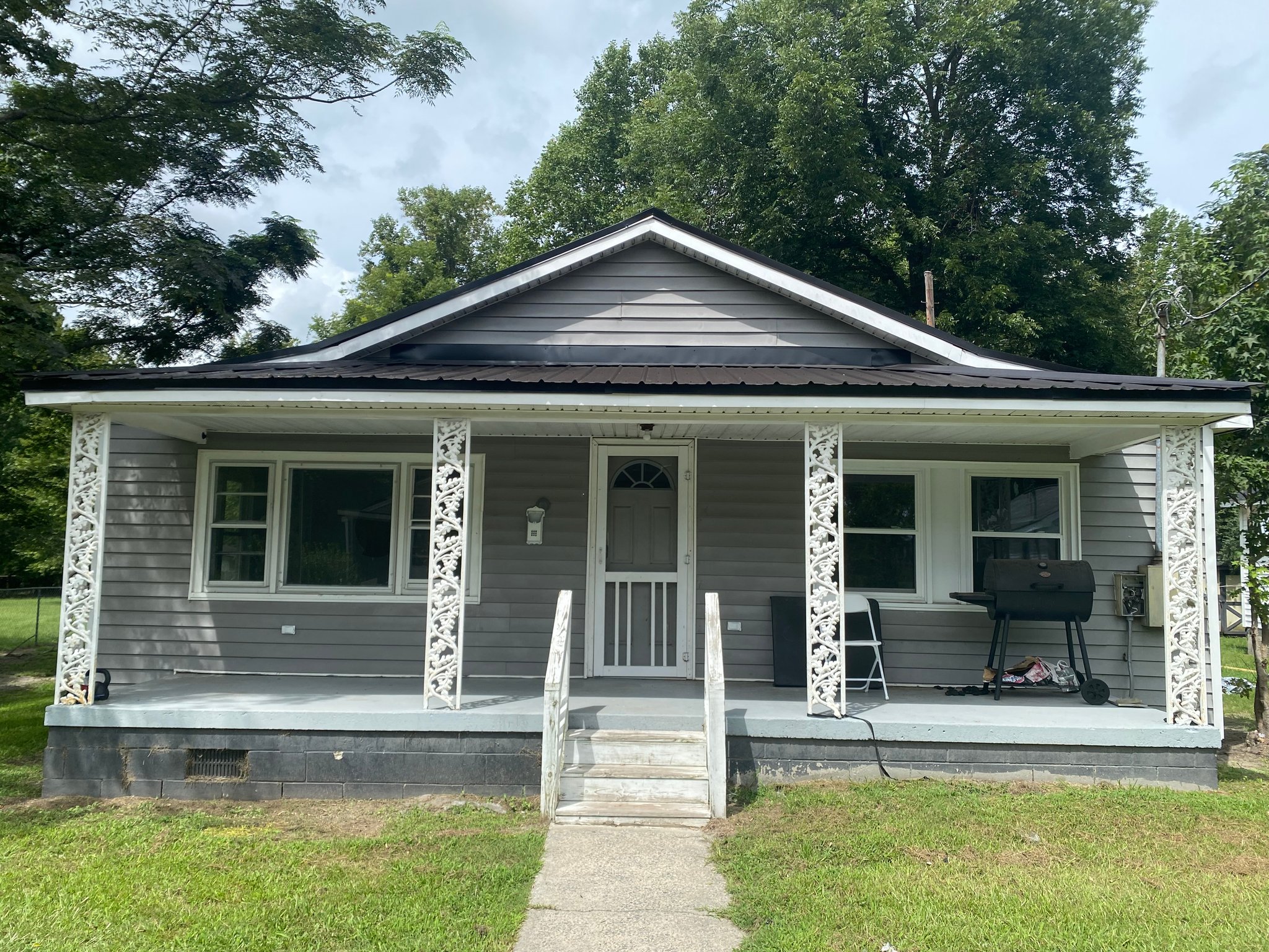 Williamston House: 114 Hill St