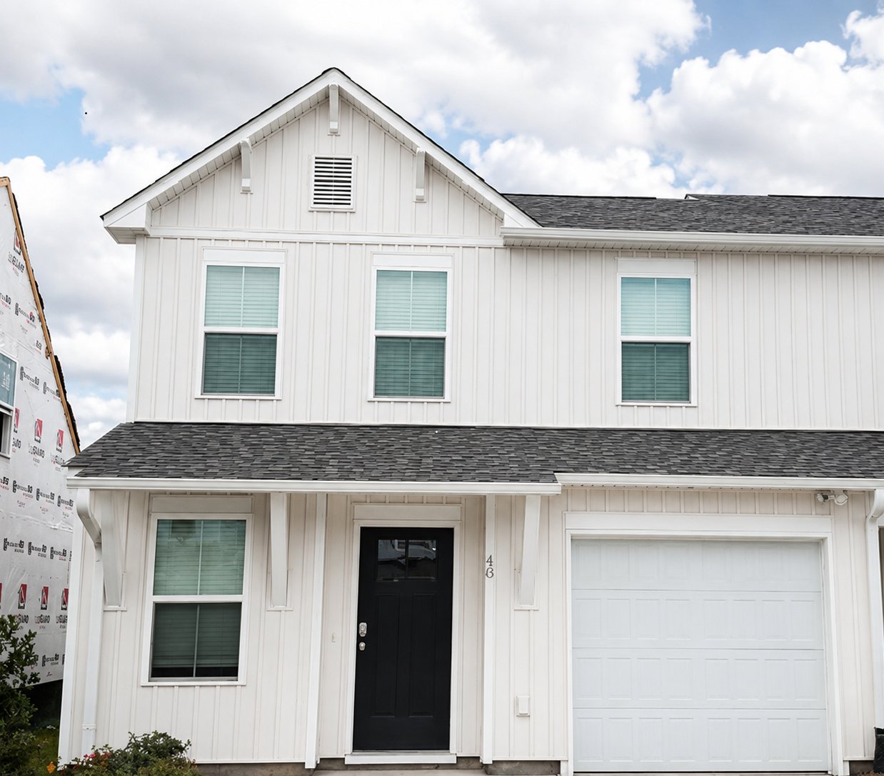 Hampstead Townhome: 48 W. Pioneer Way