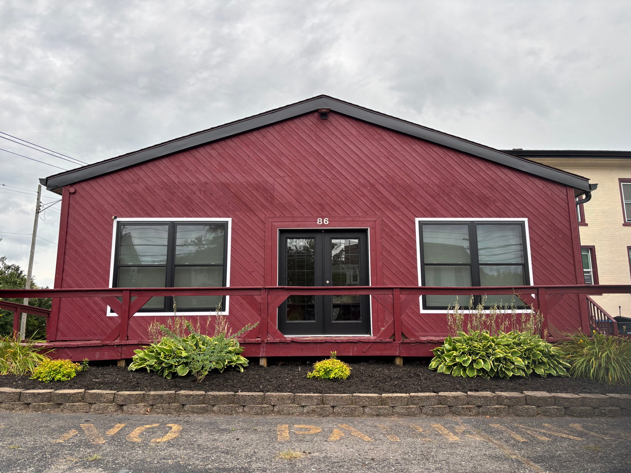 Geneva Other: 86 E North St