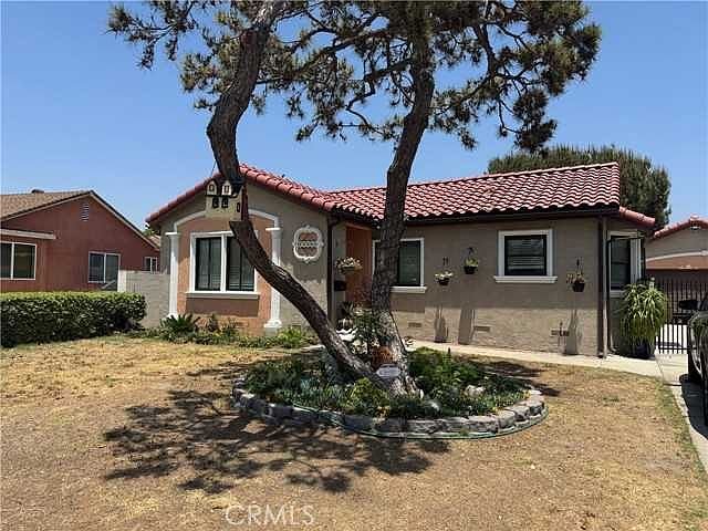 Downey House: 7733 Corey St