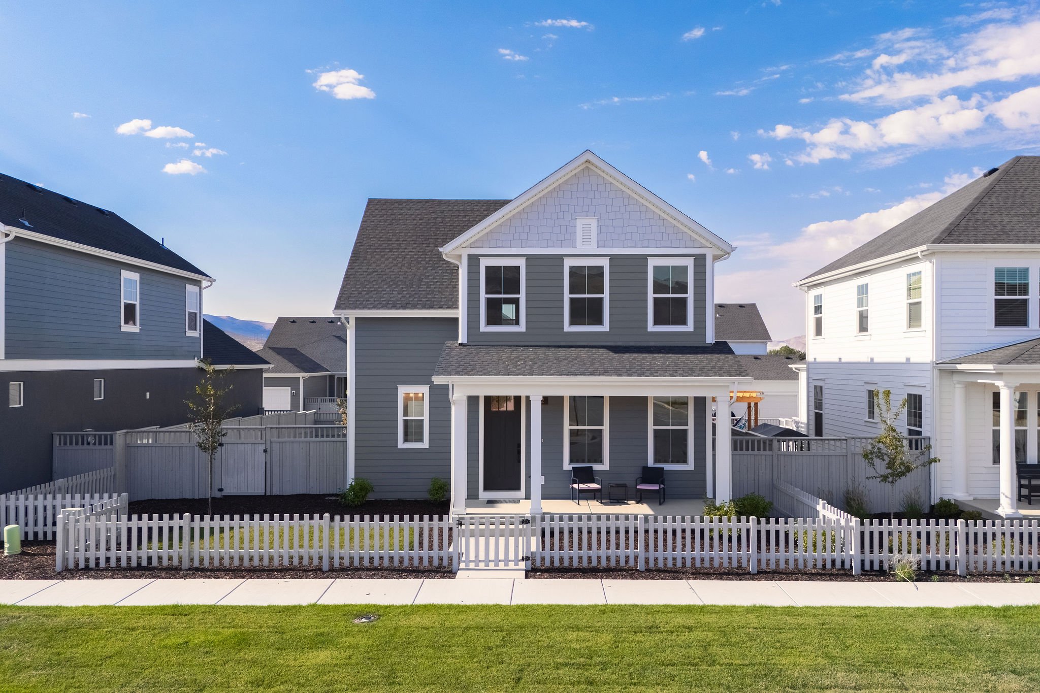 Saratoga Springs House: 882 W Caroline Drive