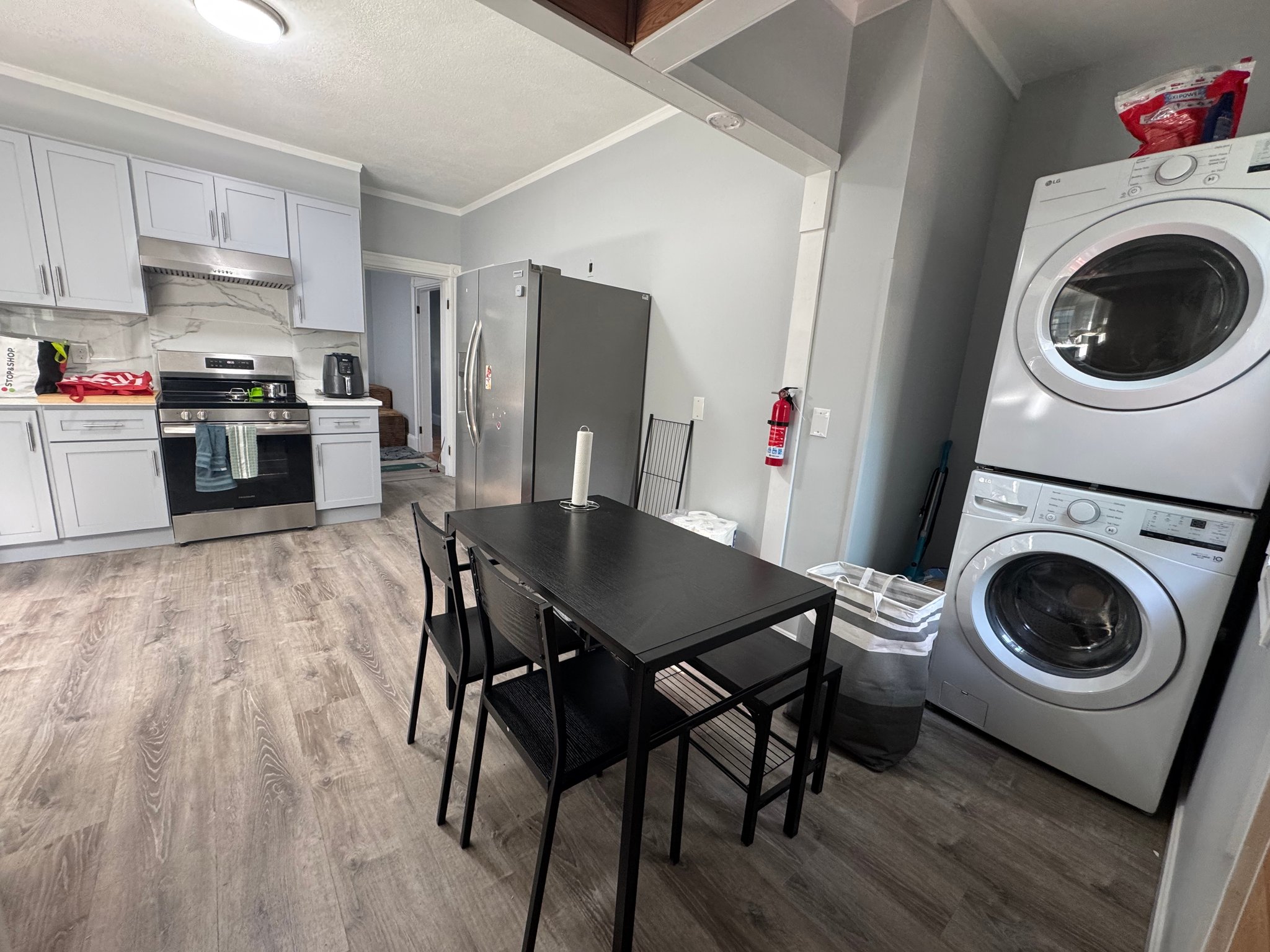 Somerville Single Room: 43 Bradley St.