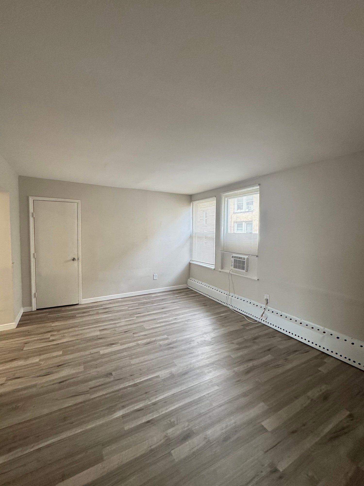 Cincinnati Apartment: 3549 Harvey Ave