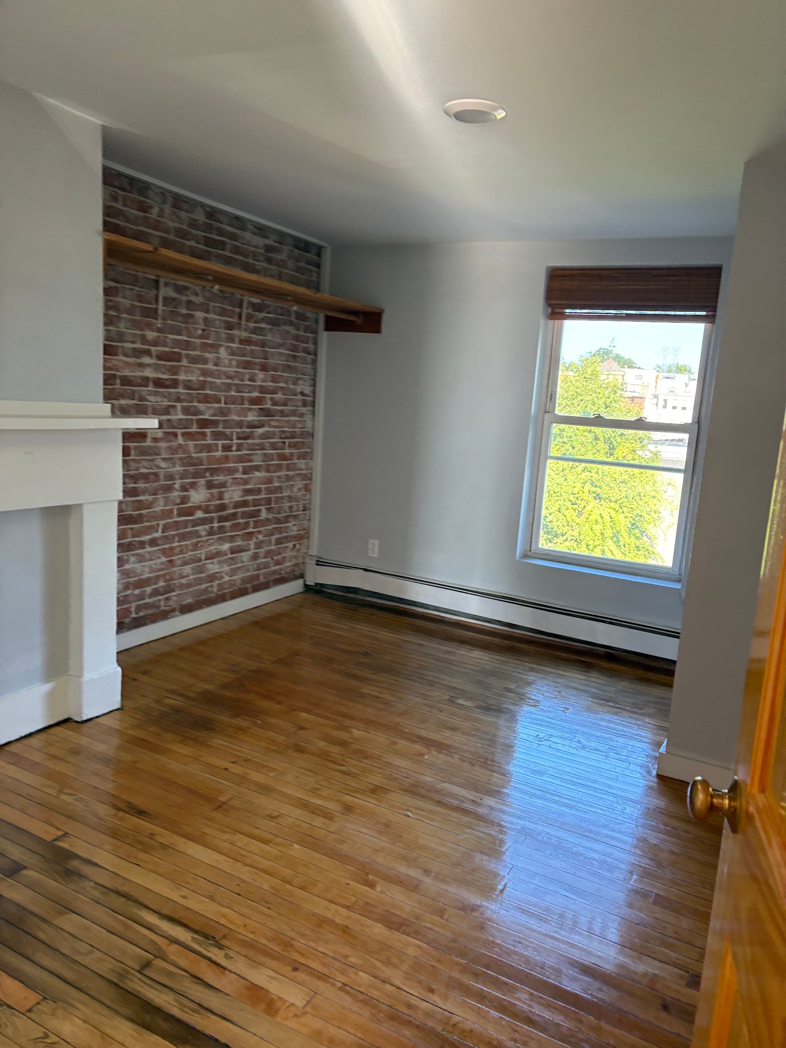 Belfast Apartment: 23 Spring Street