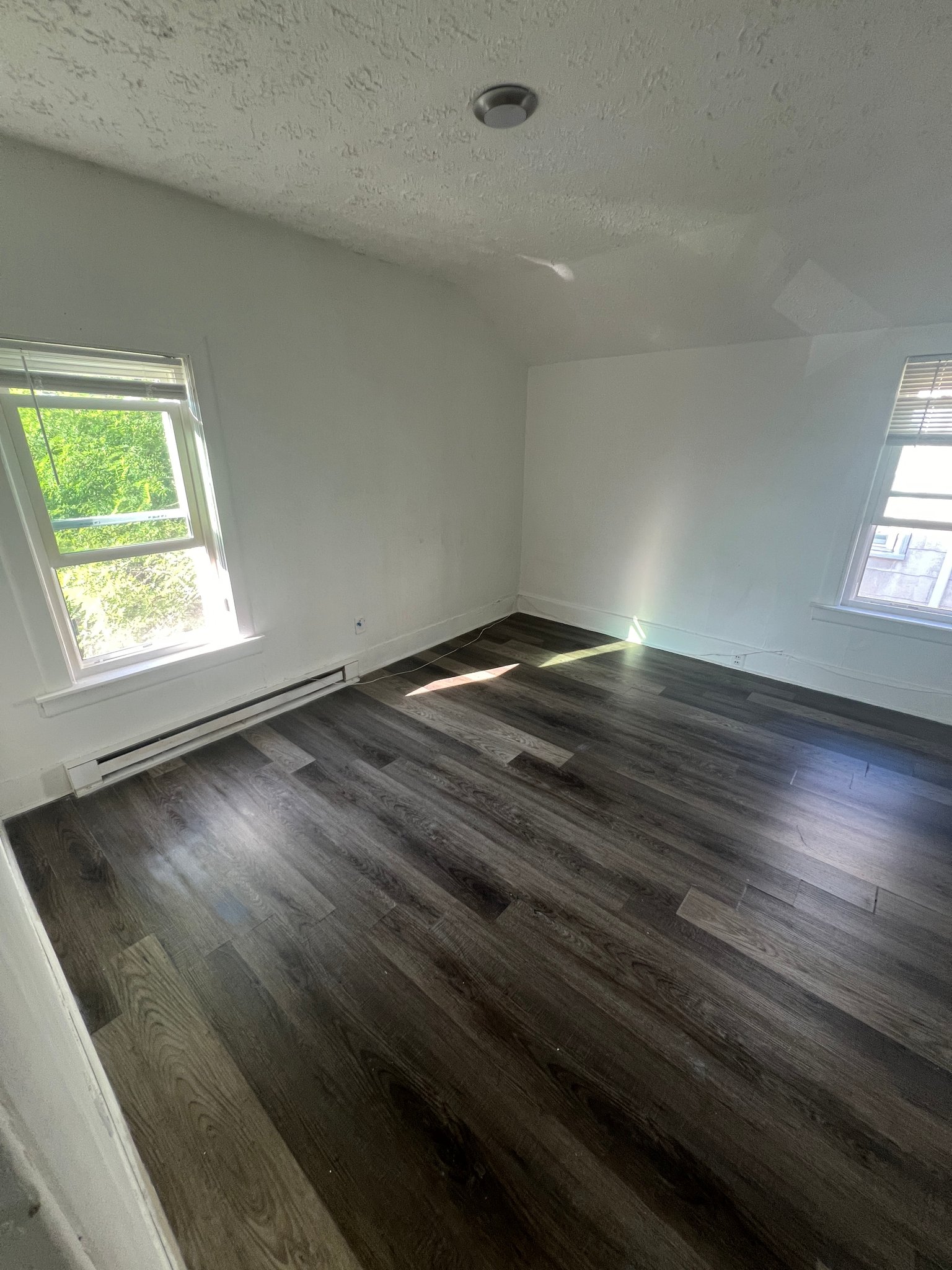 Brockton Single Room: 59 Foster St