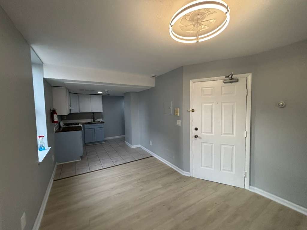 Jersey City Apartment: 61 Concord St.