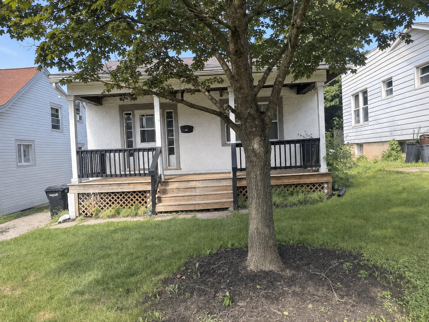 Cincinnati House: 839 Greenwich Ave