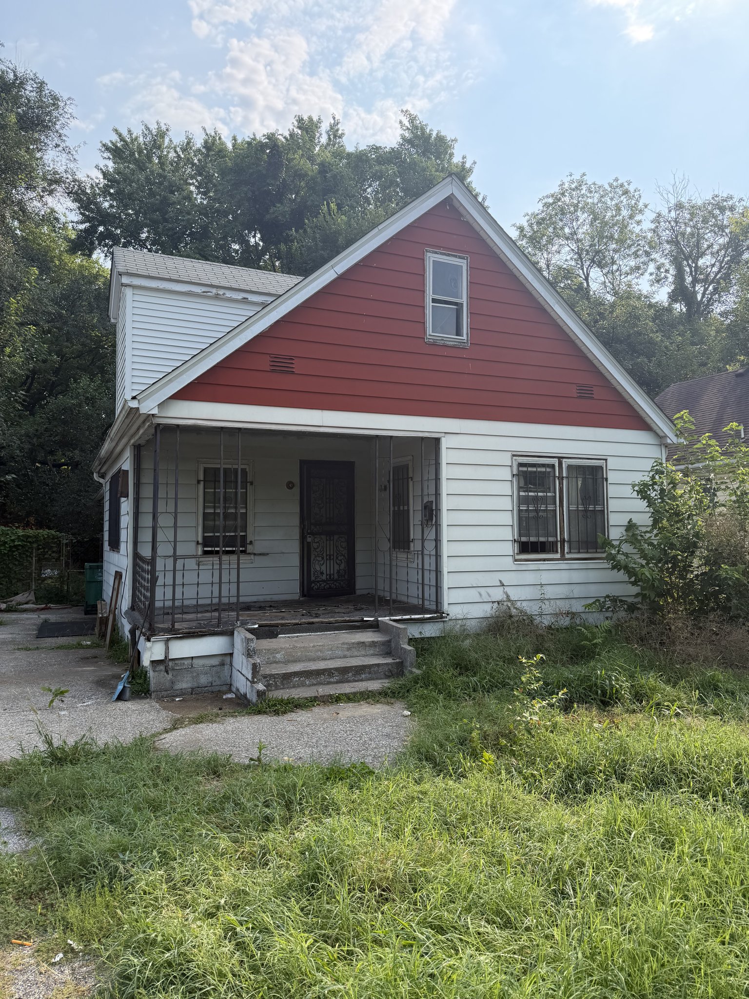 East St Louis House: 3511 Converse Ave