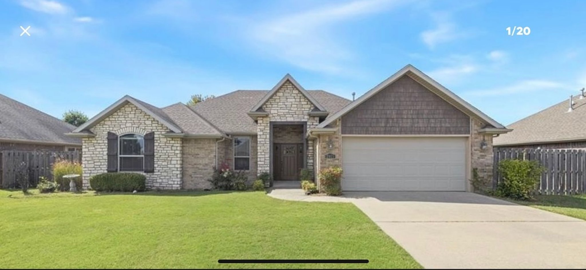 Fayetteville House: 2915 N Raven Ln