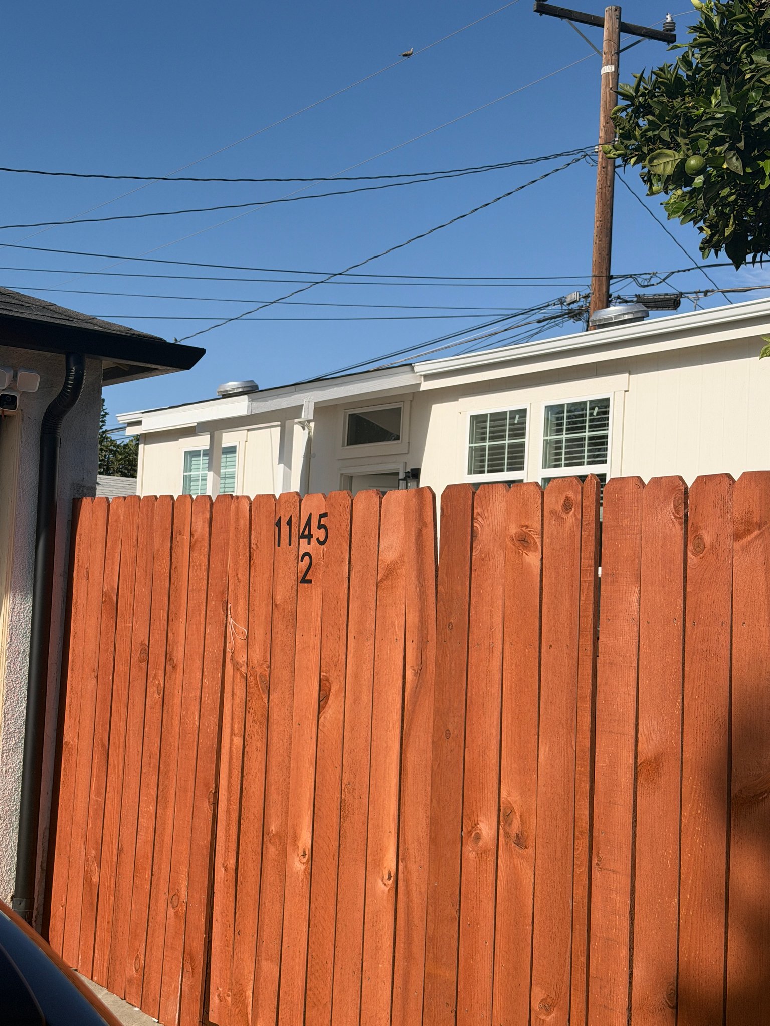 Santa Ana House: 1145 S Shelton St