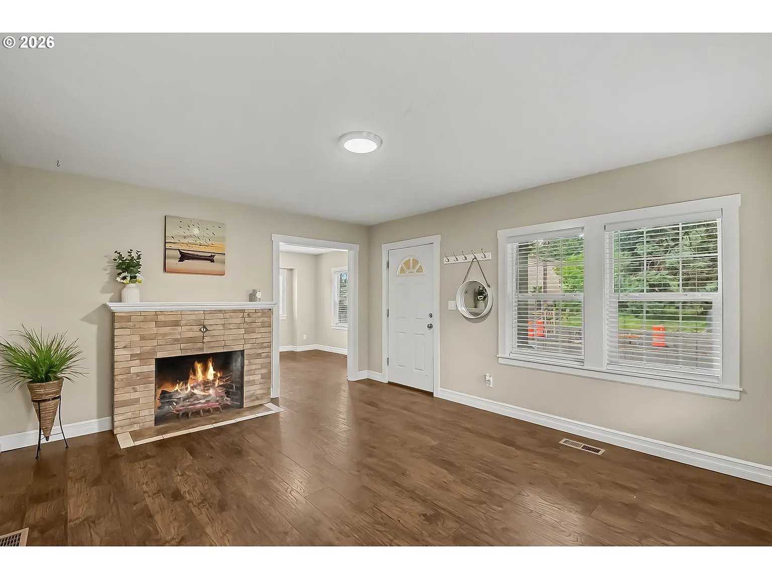 Portland House: 3801 Ne 82nd Ave