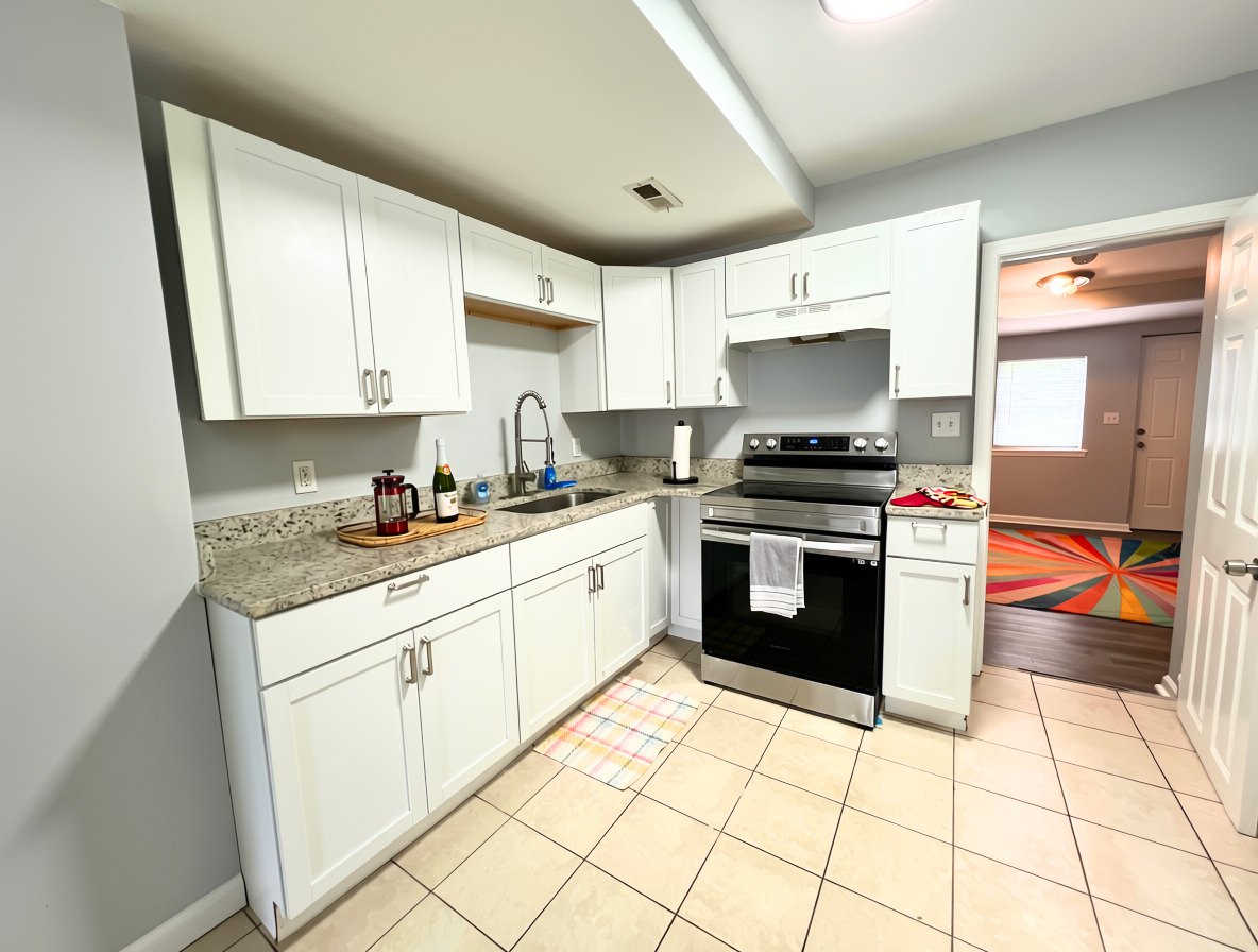 Baltimore Townhome: 2510 w mosher st