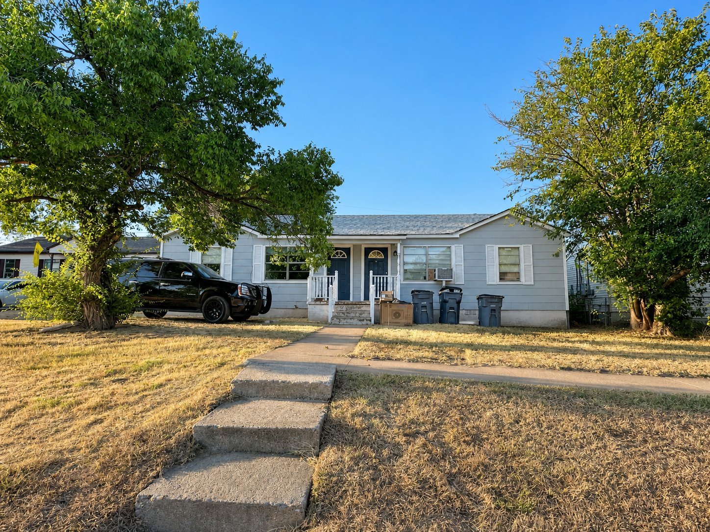 Lawton Multiplex: 1181 NW Ozmun Ave