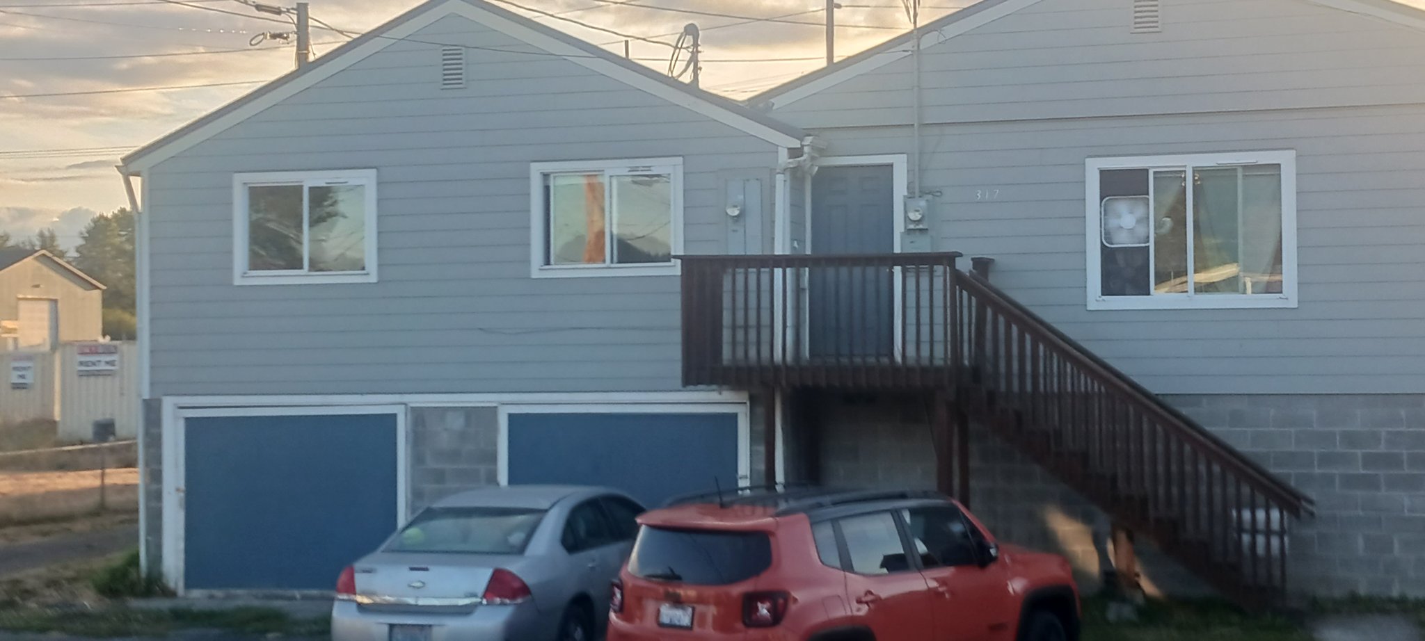 chehalis House: 357 SW james street