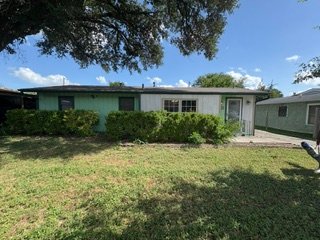 San Antonio House: 622 Sacramento