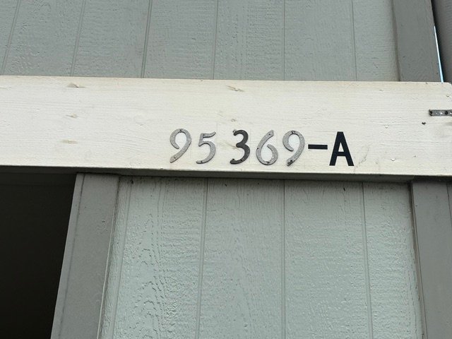 Mililani Townhome: 95-369 Kuahelani Ave
