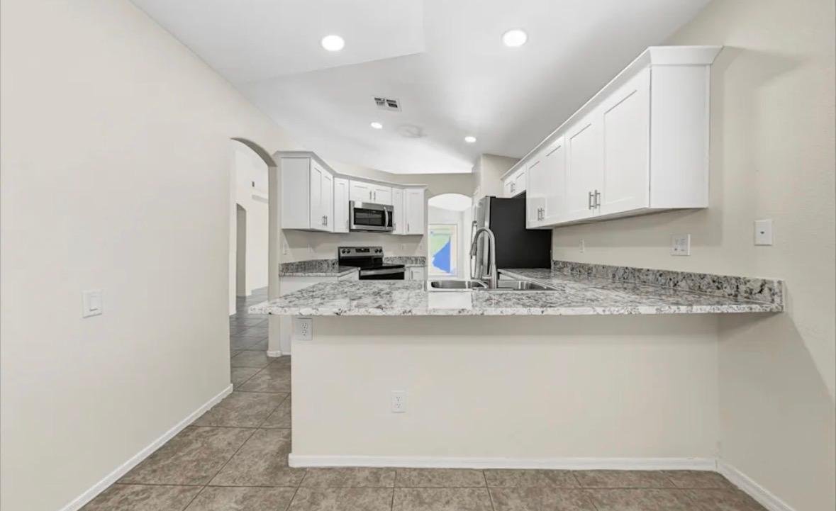 Tacoma House: 1210 106th St S