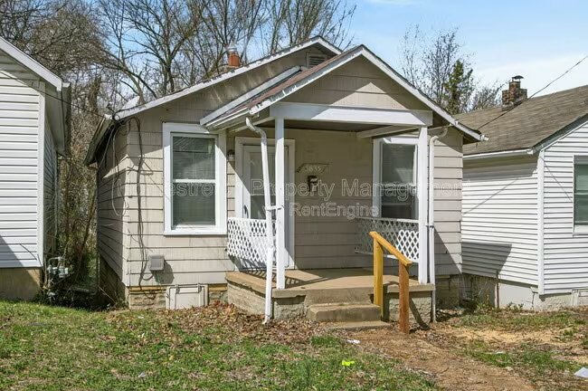 Jennings House: 5635 Hodiamont Ave