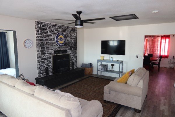 Safford House: 728 S 9th Ave