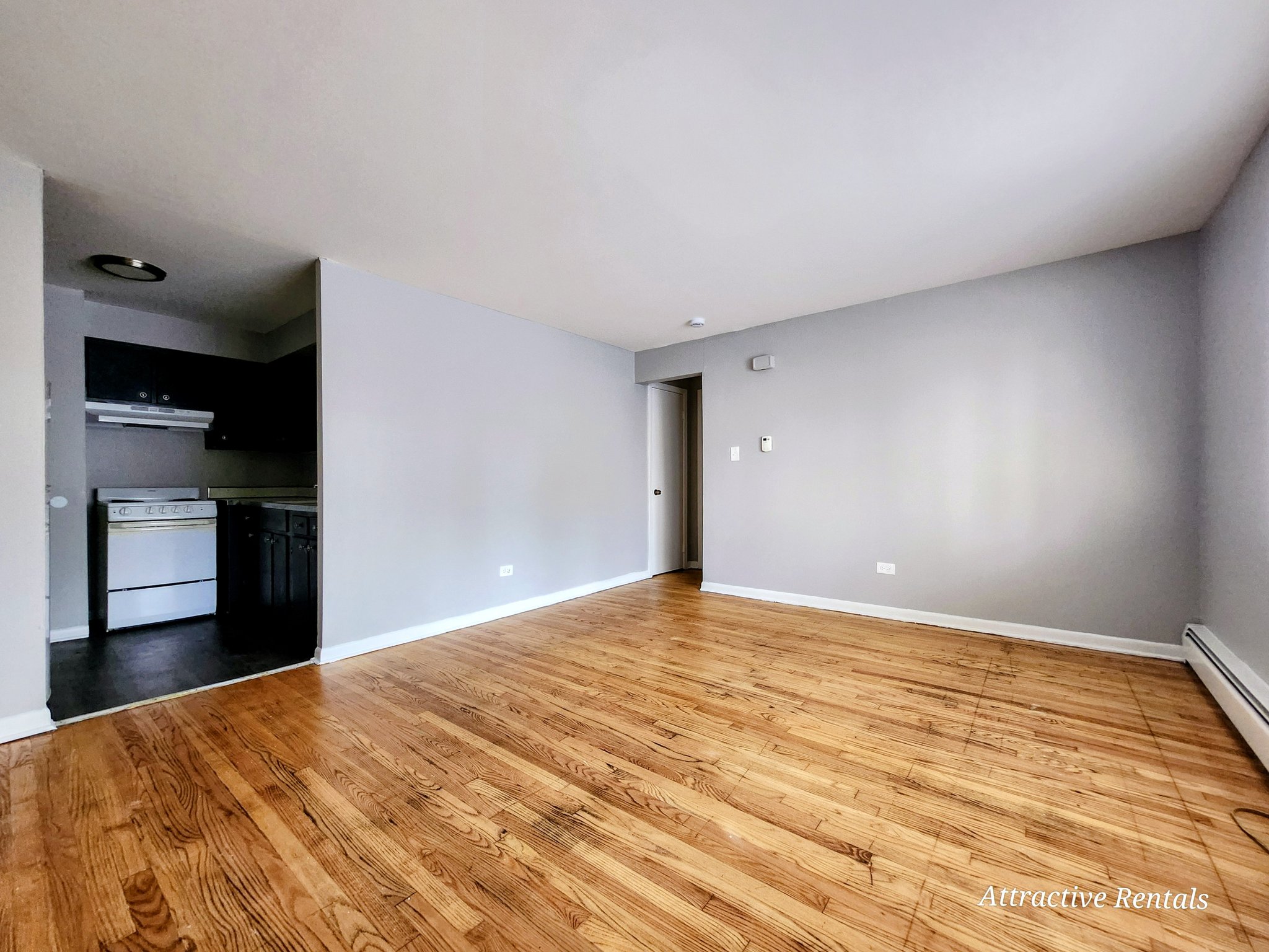 Worth Apartment: 10720 S Ridgeland Ave #4