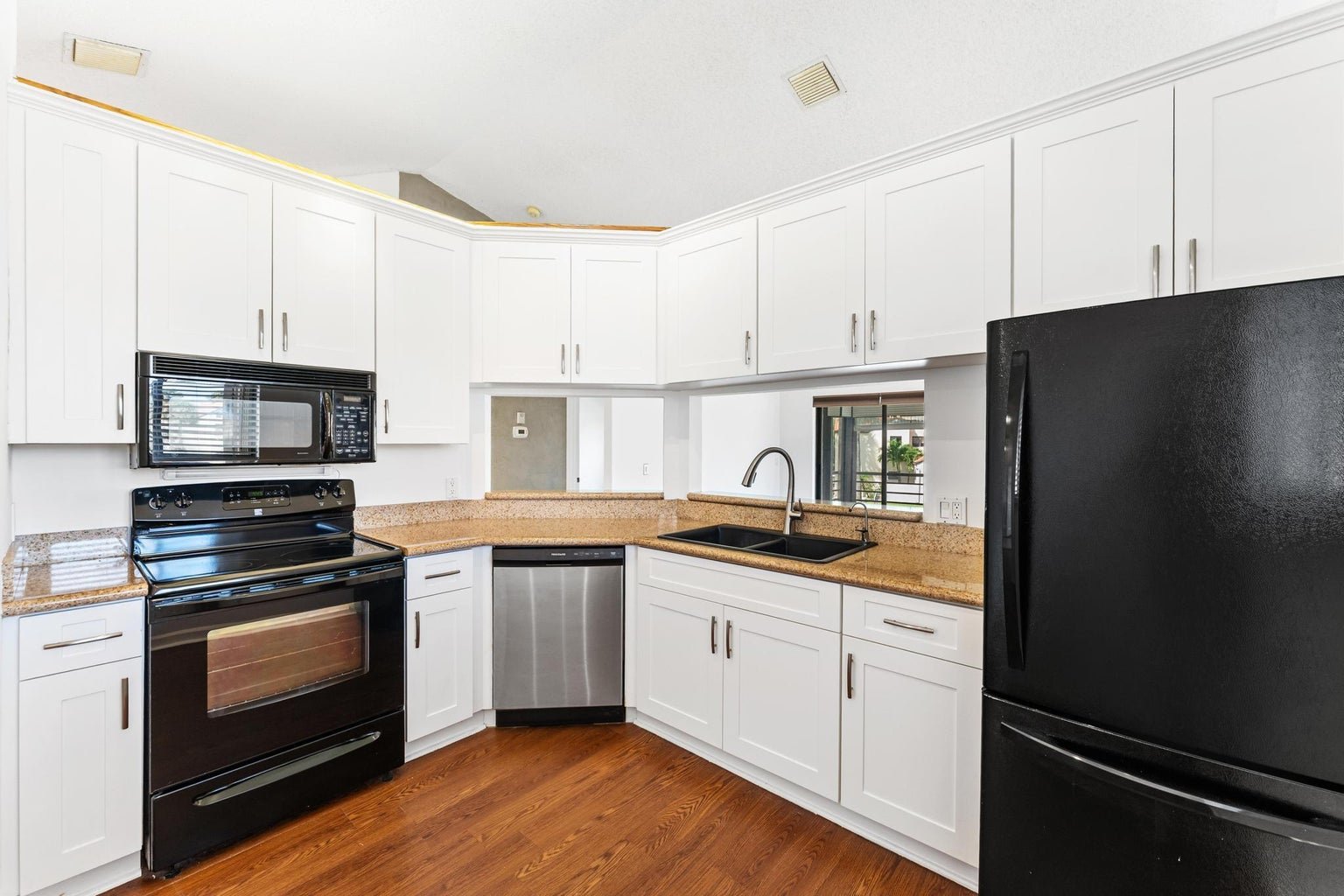 Boynton Beach Condo: 18 Vía De Casas Sur 205