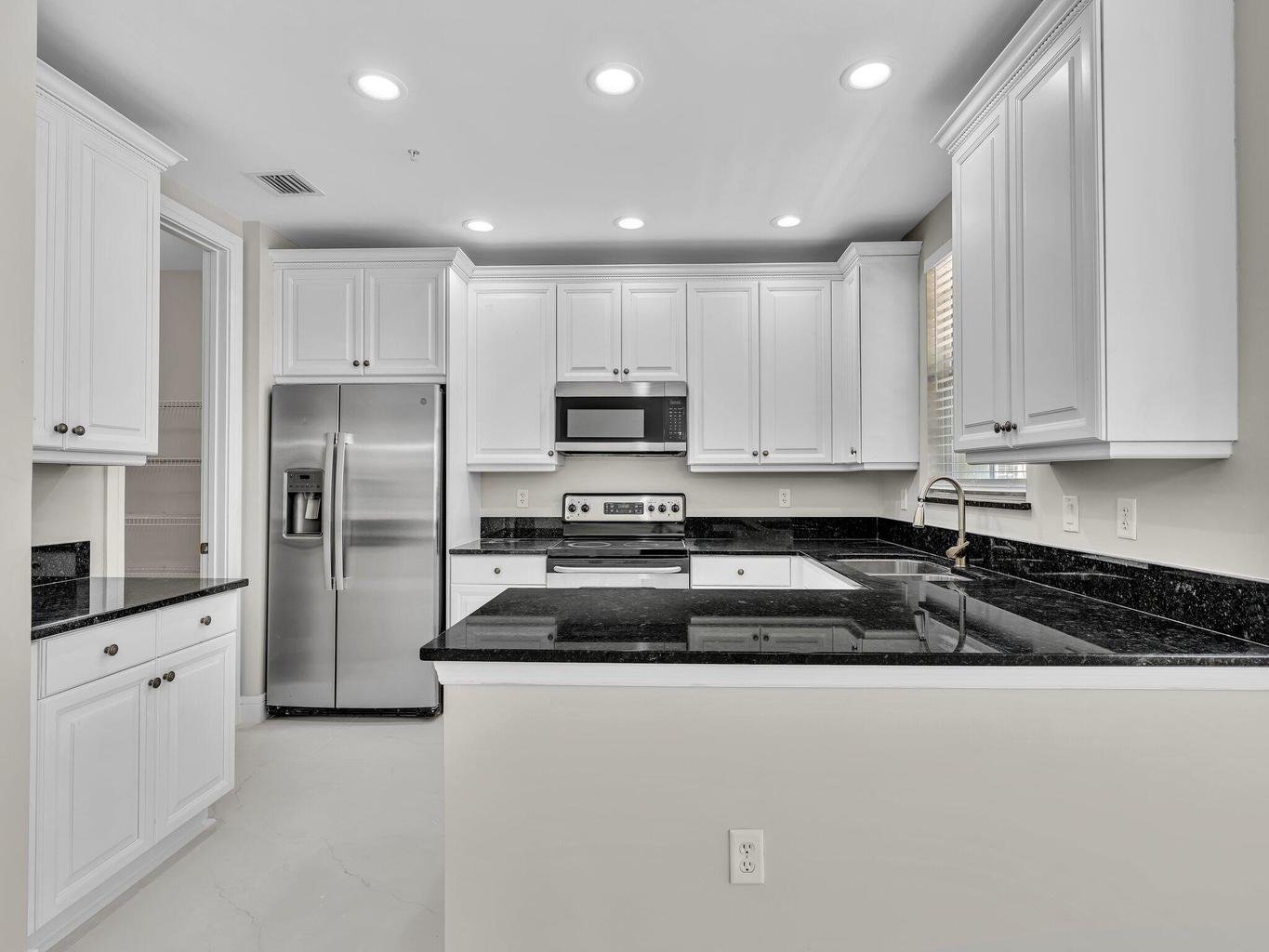 Palm Beach Gardens Townhome: 2751 RAVELLA Way
