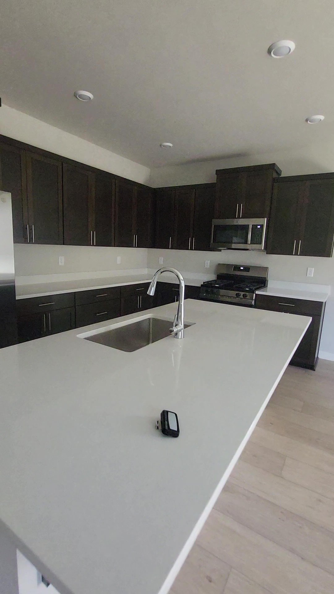 Bend Single Room: 20683 Town Dr