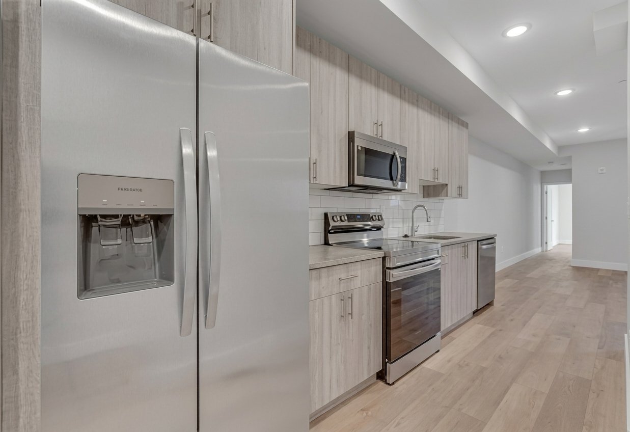 Philadelphia Apartment: 3259 N 13th St, Philadelphia, PA 19140