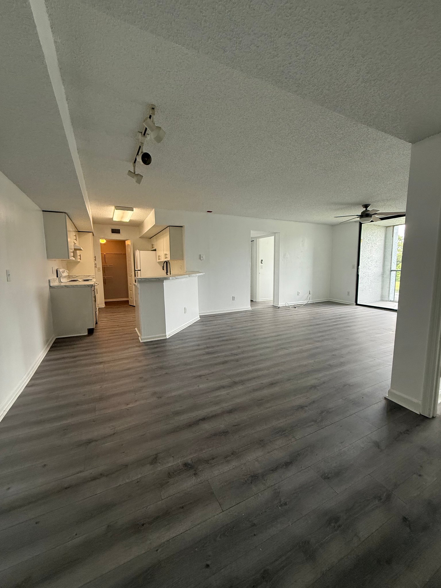 Fort Myers Condo: 13565 Eagle Ridge Dr