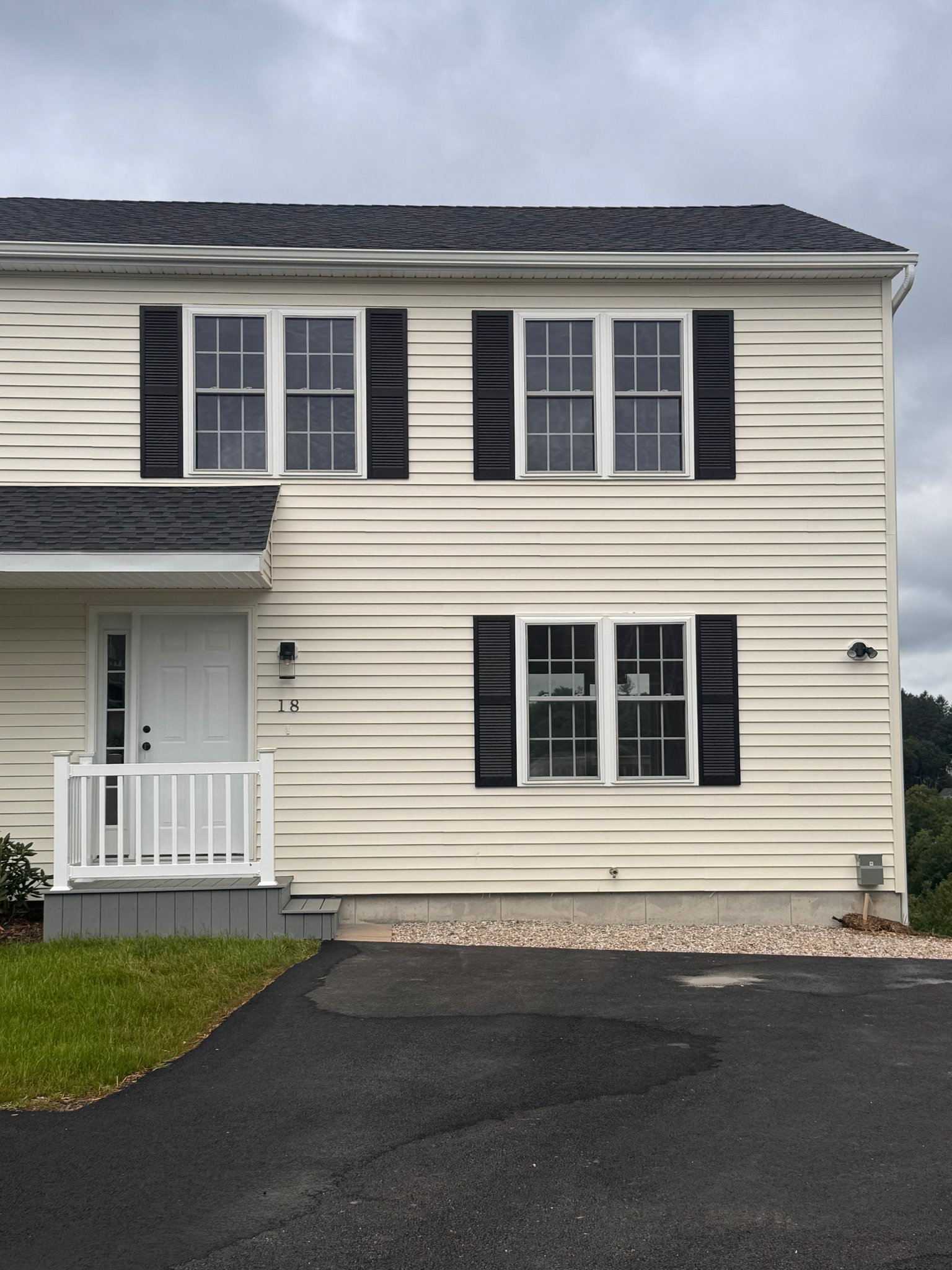 Worcester Townhome: 18 snowberry circle