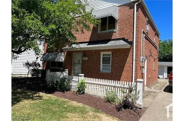 Euclid Other: 20801 Crystal Ave