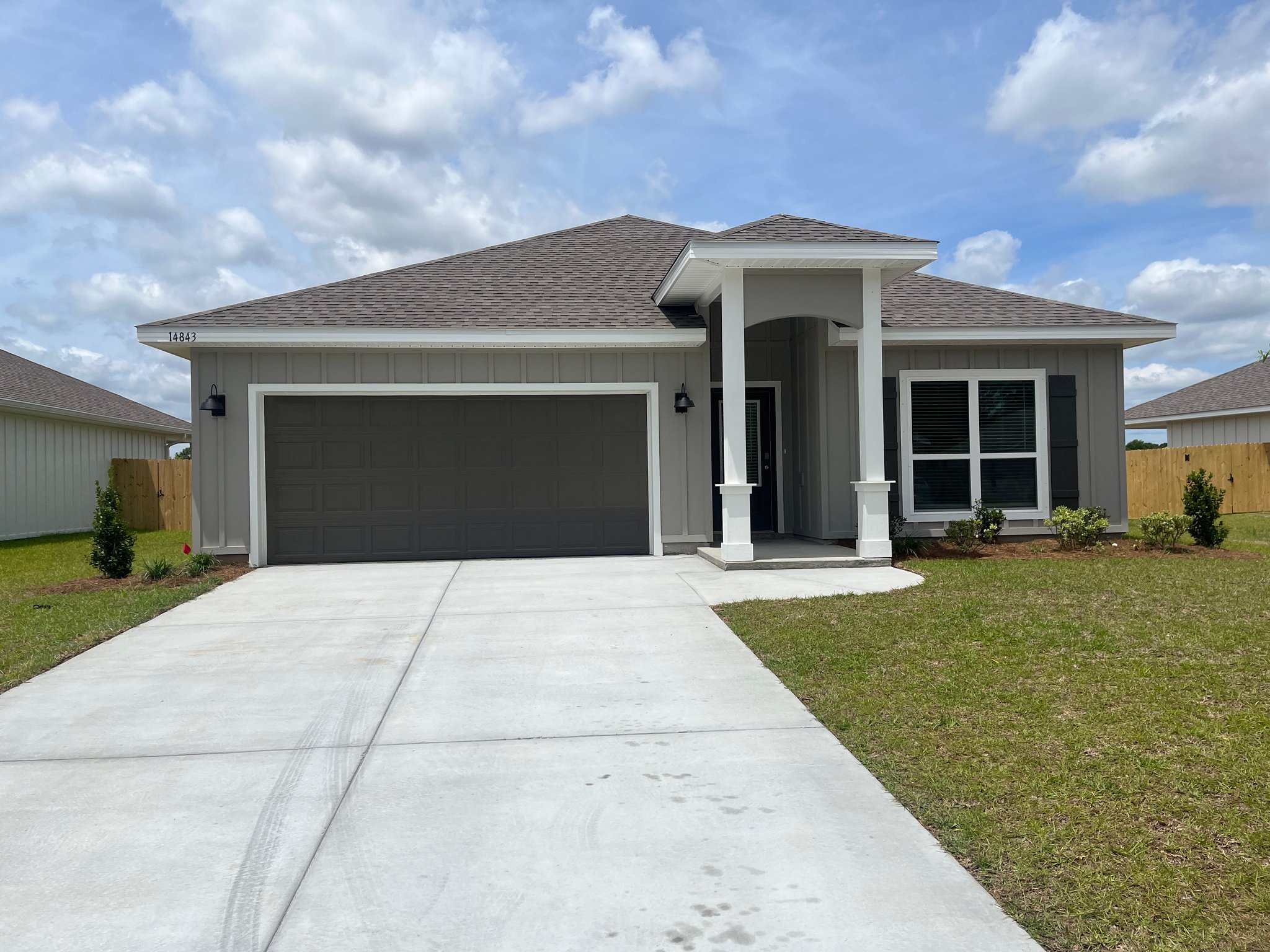 Foley House: 14523 dayton cir