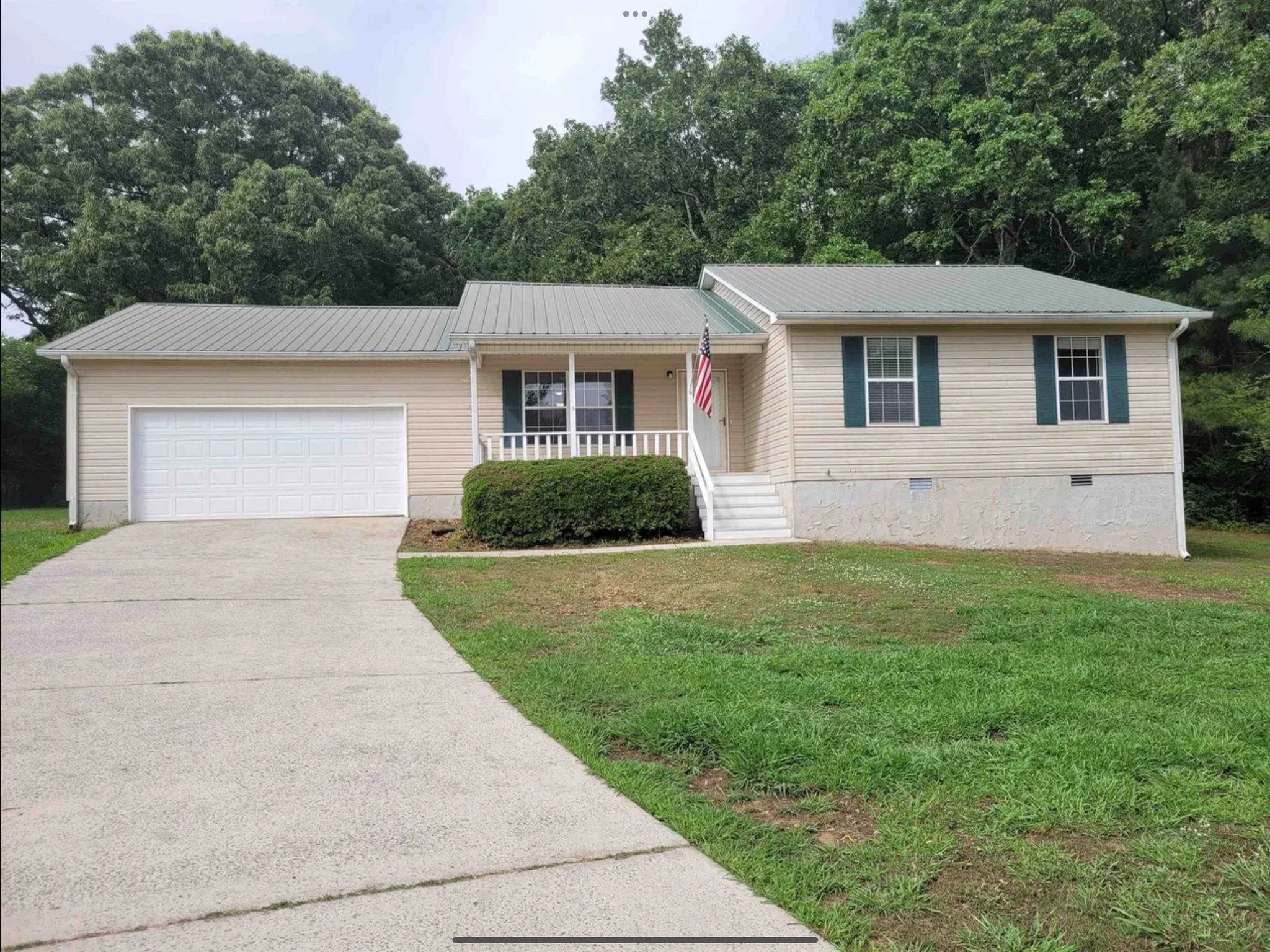 Arab House: 226 Kassidy Dr