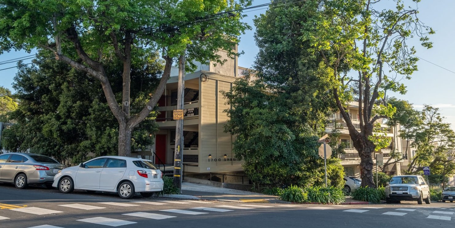 Berkeley Apartment: 1700 Spruce Street