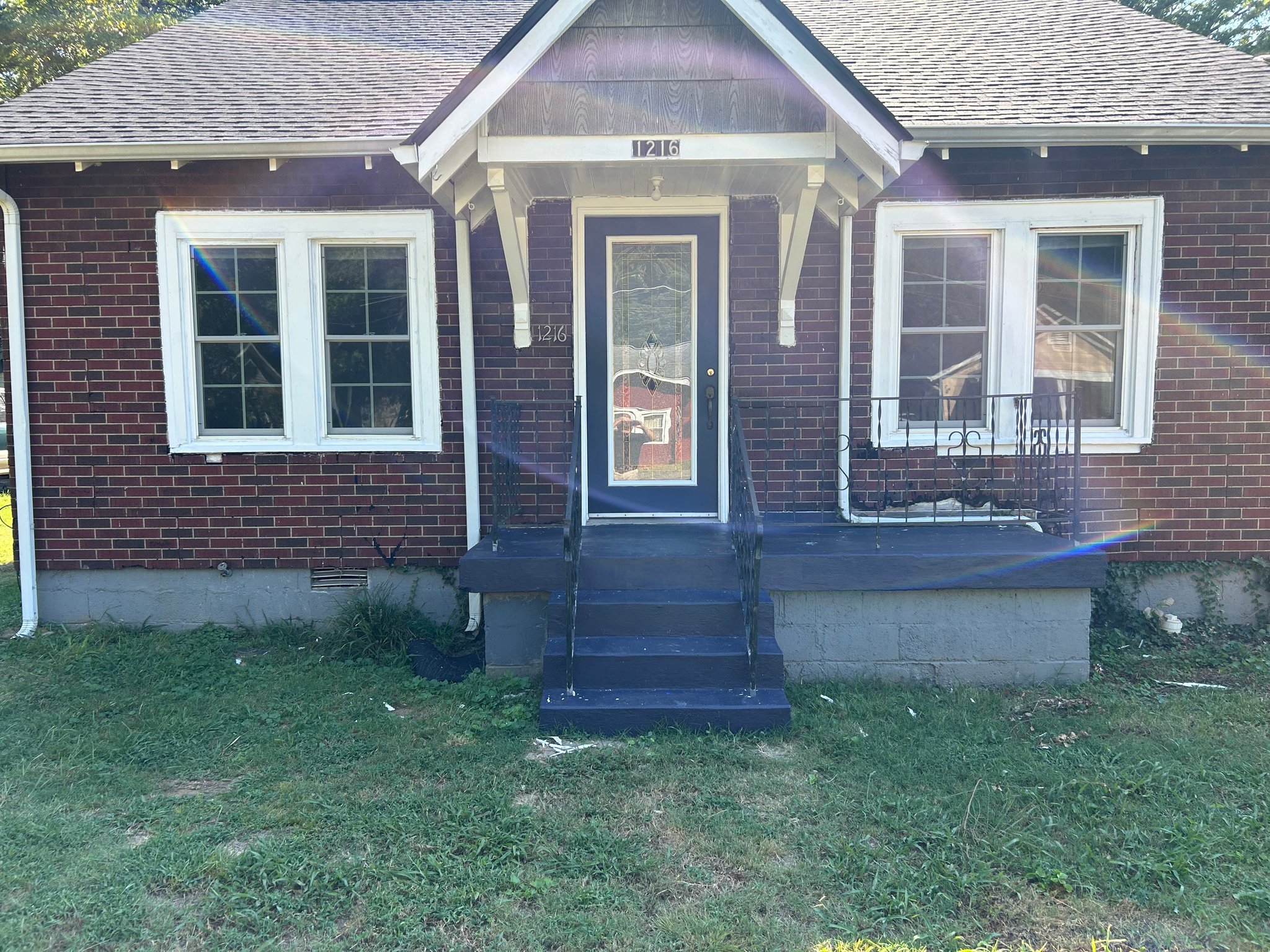 Murfreesboro House: 1216 N SPRING