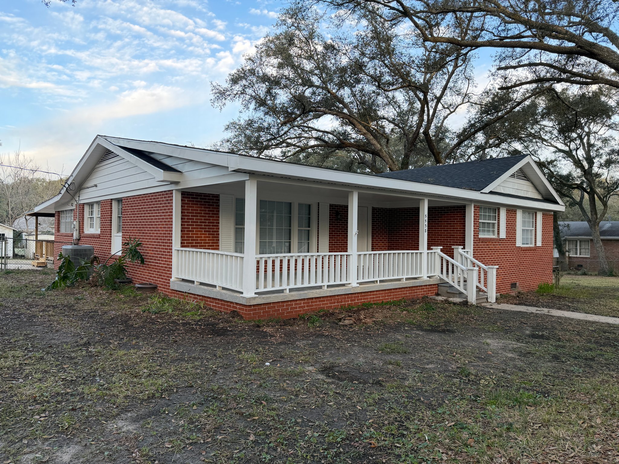 Mobile Multiplex: 5538 Gunn Rd