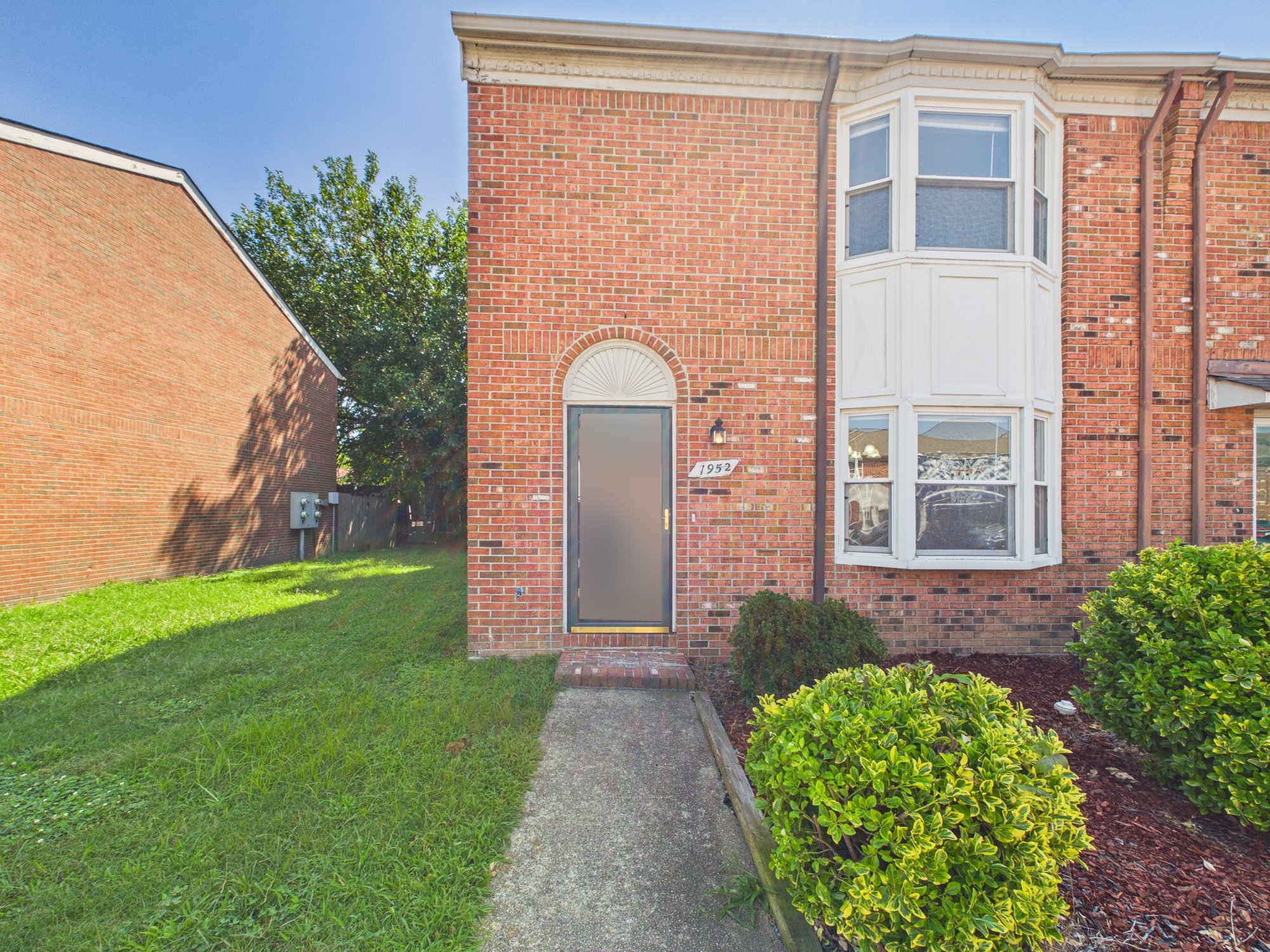 Virginia Beach Condo: 1952 Darnell Dr