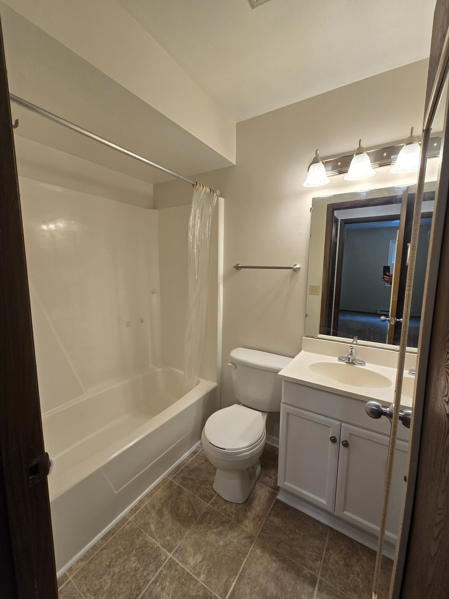 Toledo Condo: 5534 Glenridge Dr