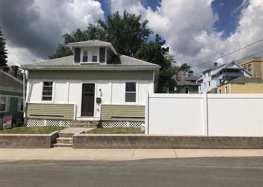 Fitchburg House: 178 Harrison Ave