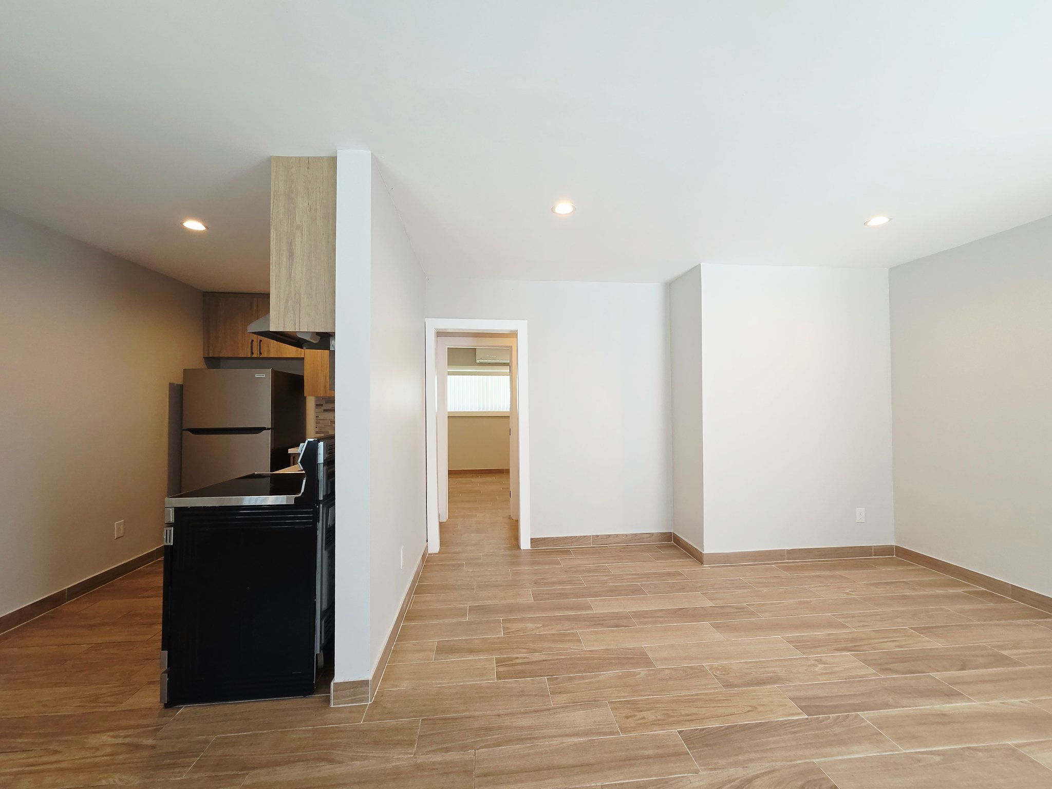 Winnetka Multiplex: 20301 Cohasset St.